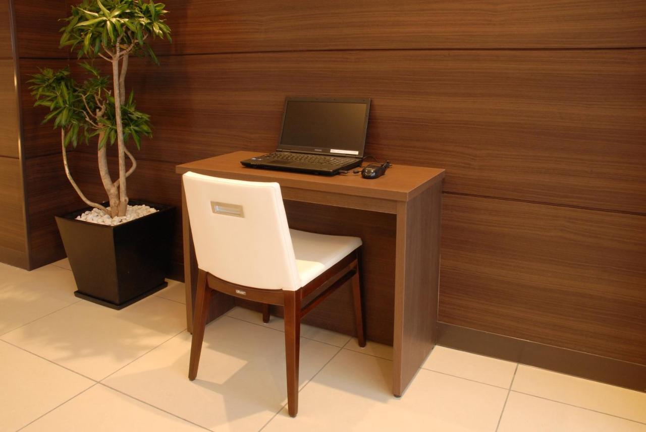 Ab Hotel Isesaki Екстериор снимка