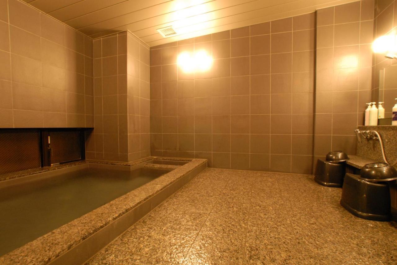Ab Hotel Isesaki Екстериор снимка