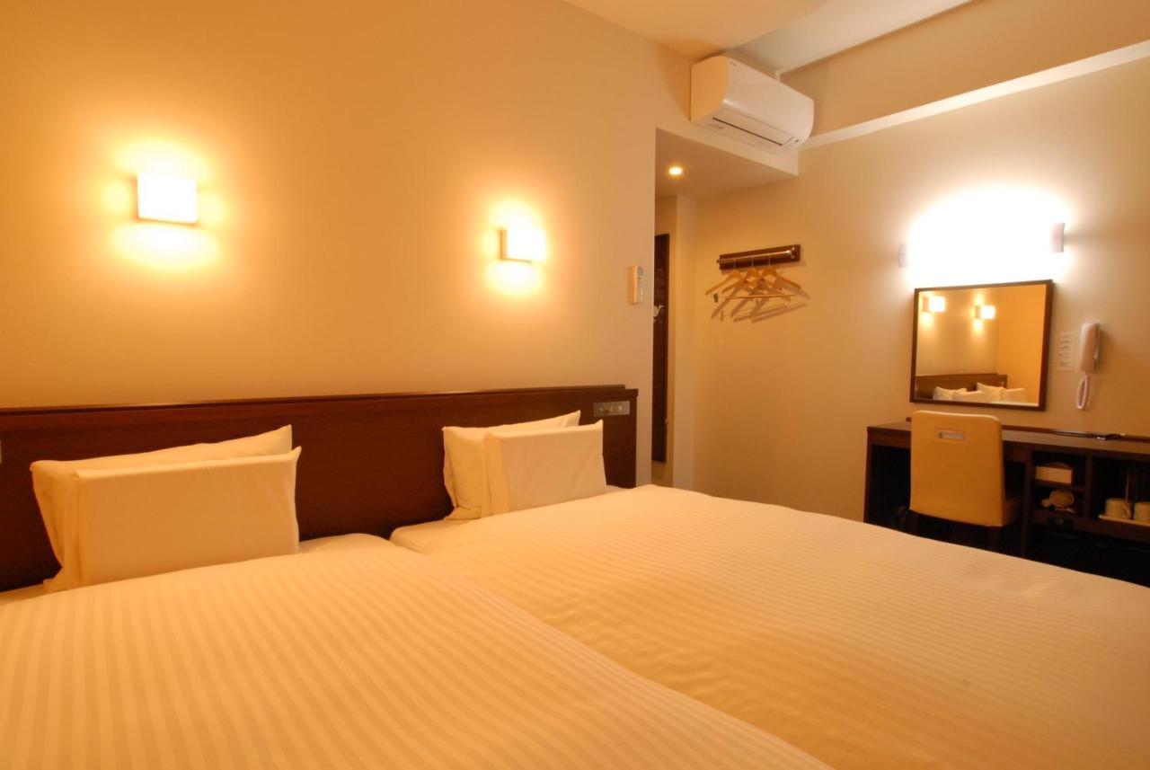 Ab Hotel Isesaki Екстериор снимка